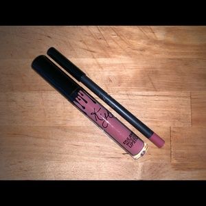 Kylie Cosmetics “Posie K” Matte Liquid LipKit